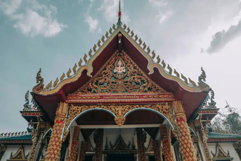 Templos, Laos
