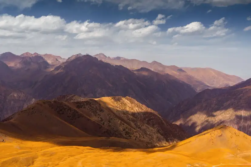 Montañas doradas, Tadjikistan